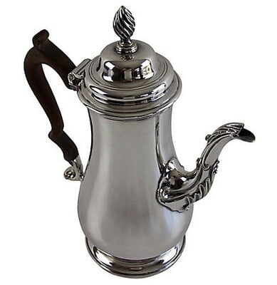 Sterling silver « à la du Belloy » Coffee pot, Paris XIXe siècle -  Ref.108099