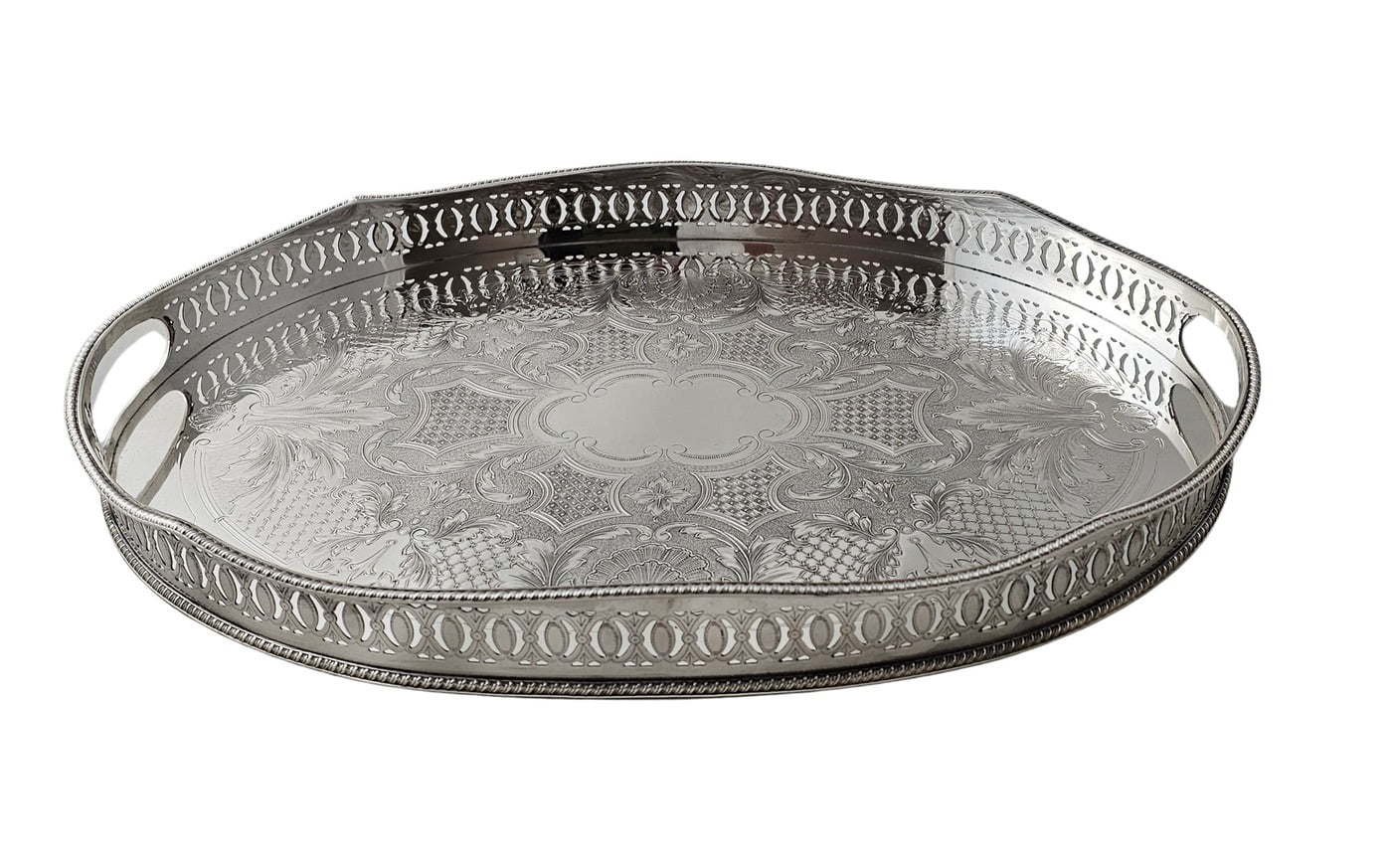 Oval Engraved 16